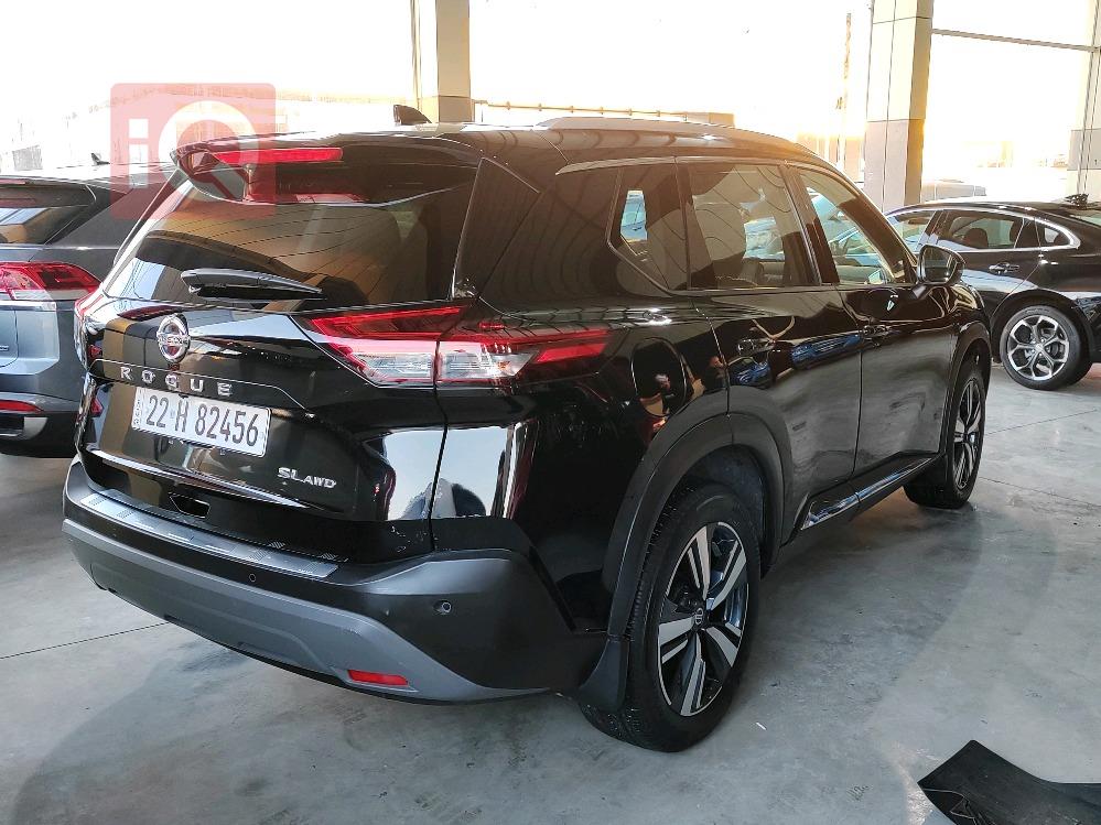 Nissan Rogue